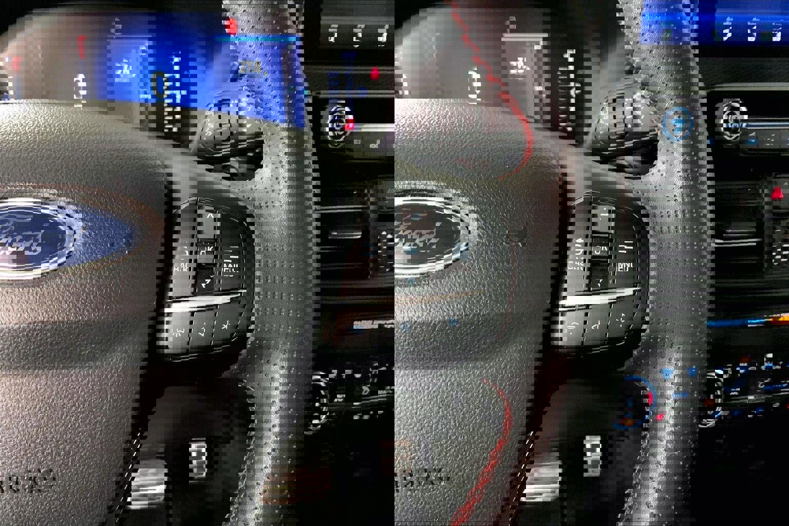 Used 2024 Ford Escape ST-Line image 19