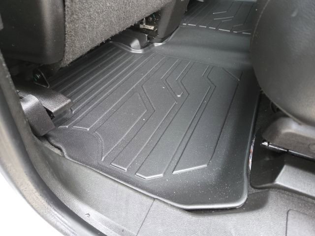 Used 2023 GMC Acadia SLT image 21