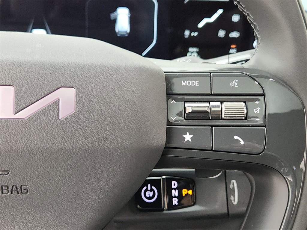 Certified 2026 Kia EV9 GT-Line image 25