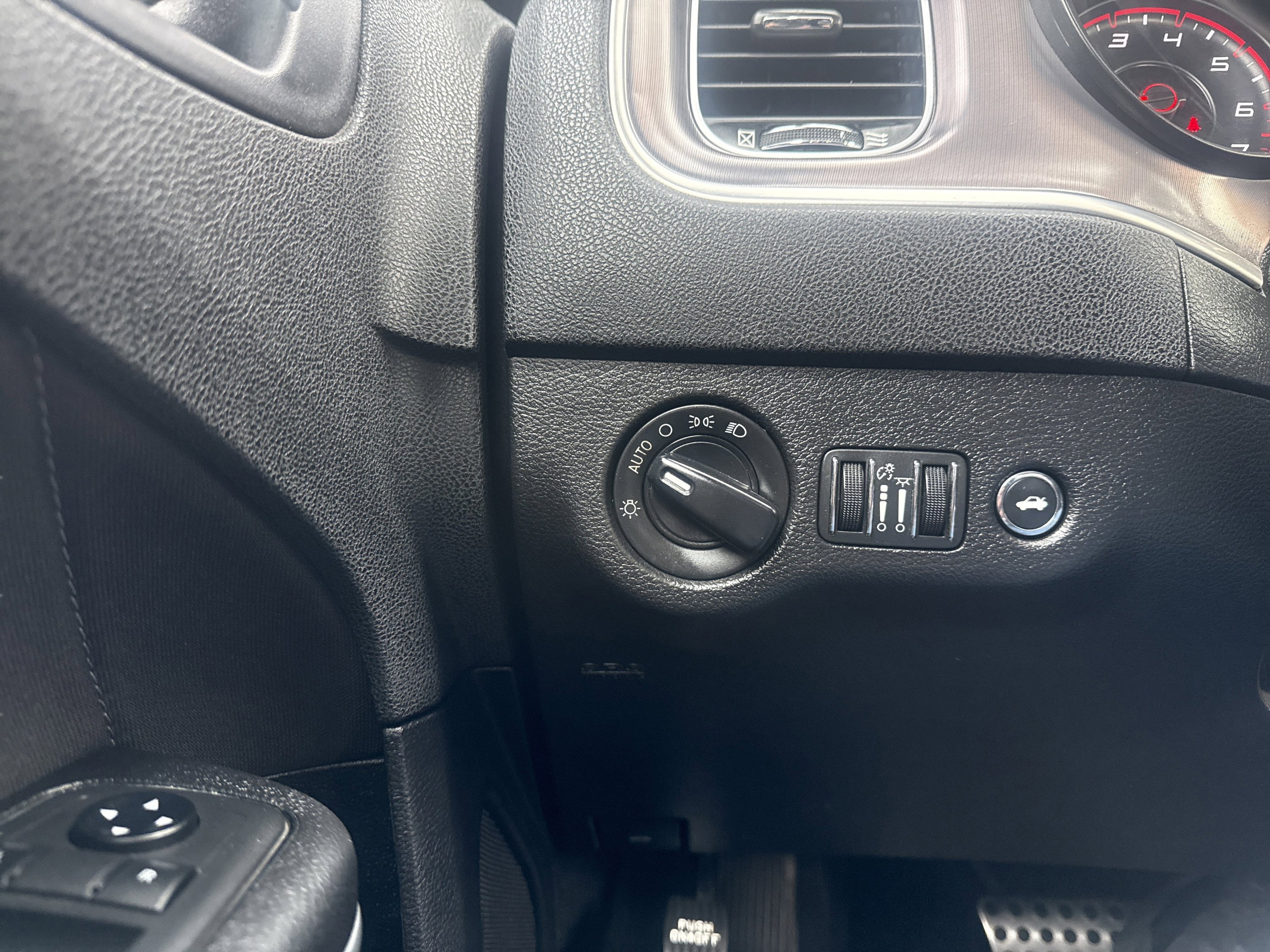 Used 2021 Dodge Charger Scat Pack RWD image 27