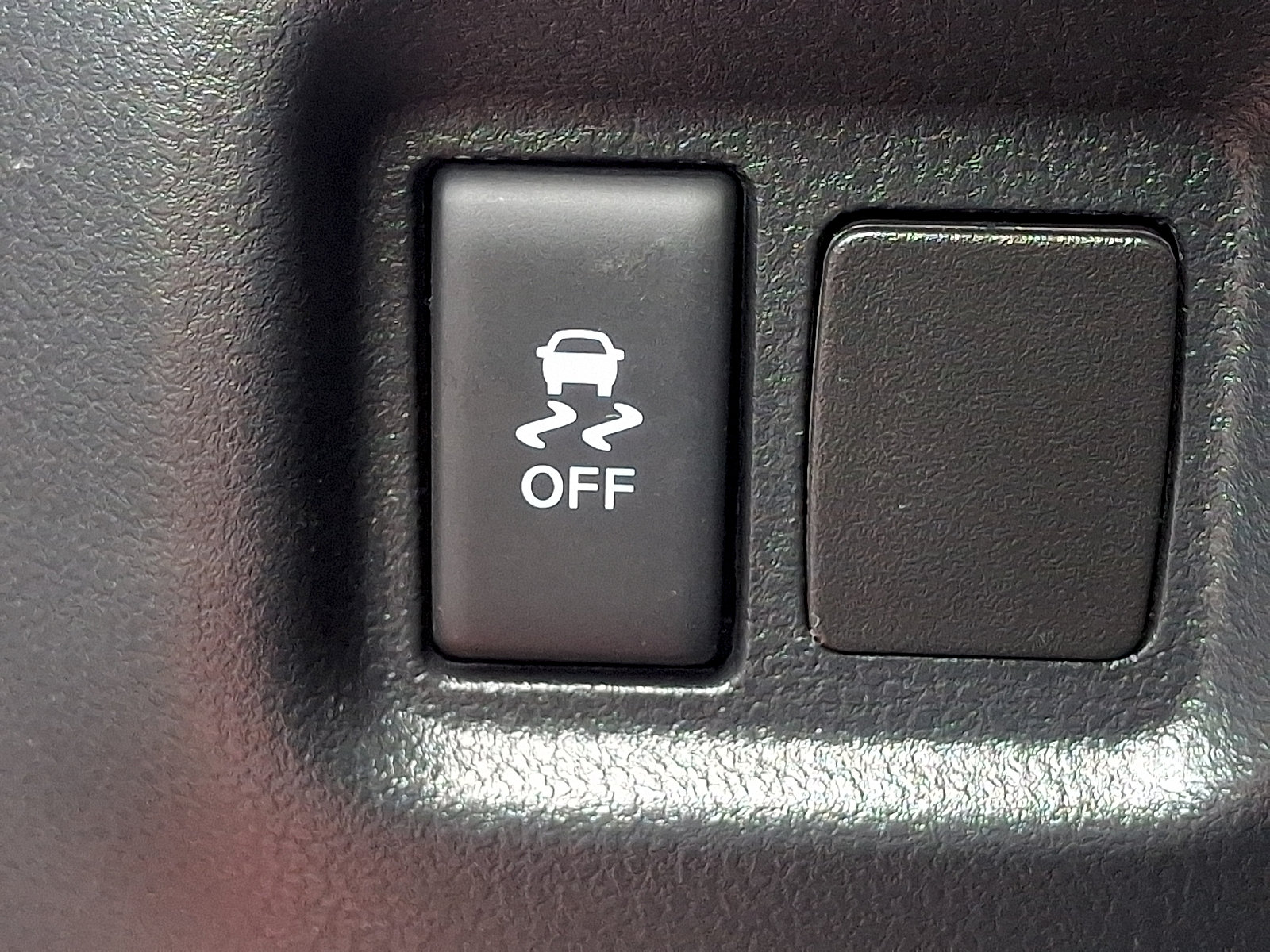 Used 2016 Nissan Versa Note SV FWD image 27