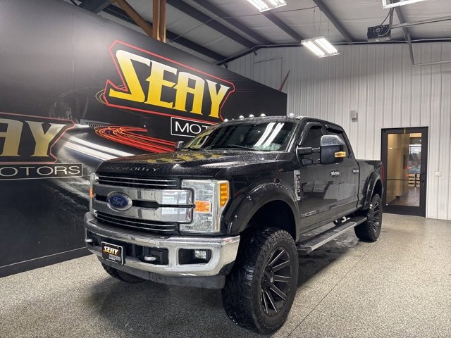 Used 2017 Ford F250 Lariat w/ Chrome Package