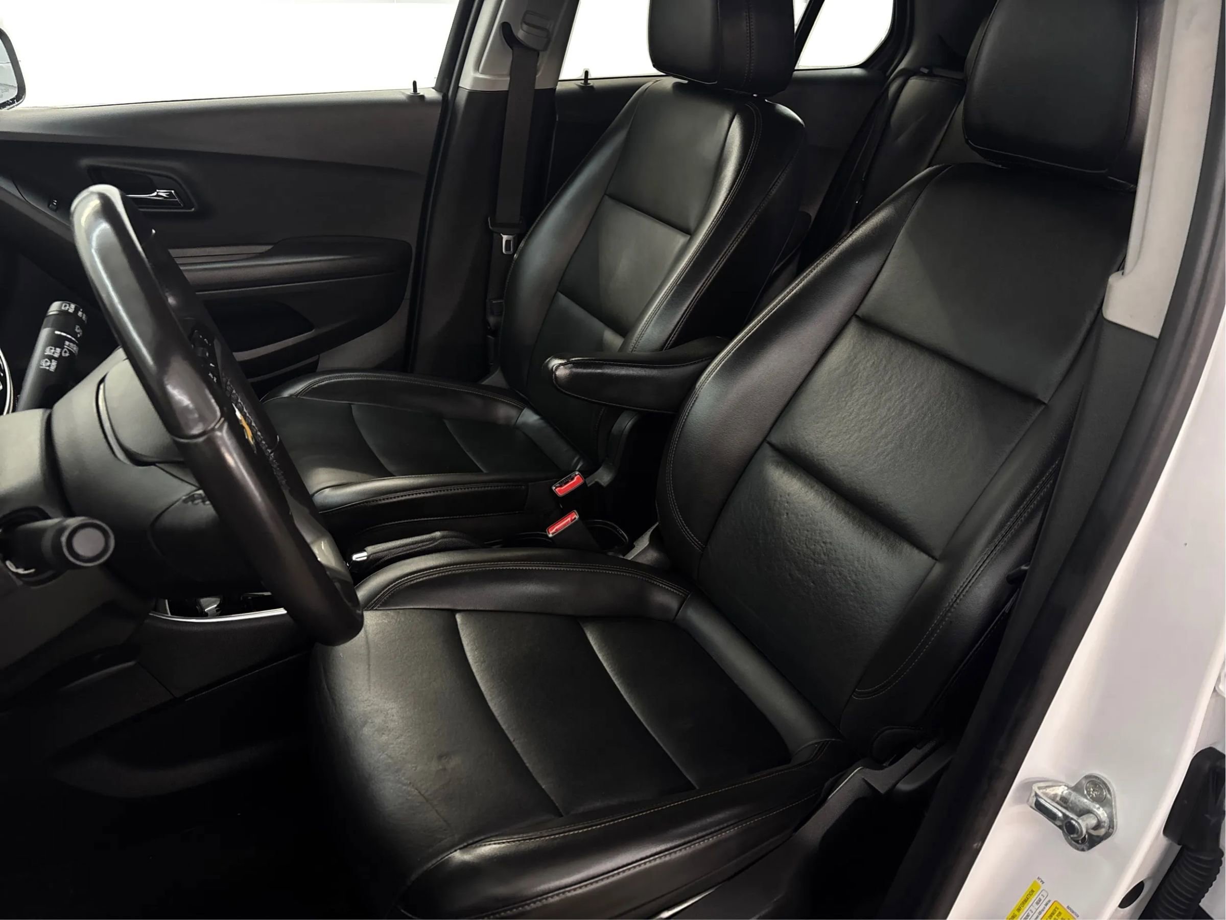 Used 2020 Chevrolet Trax Premier image 13