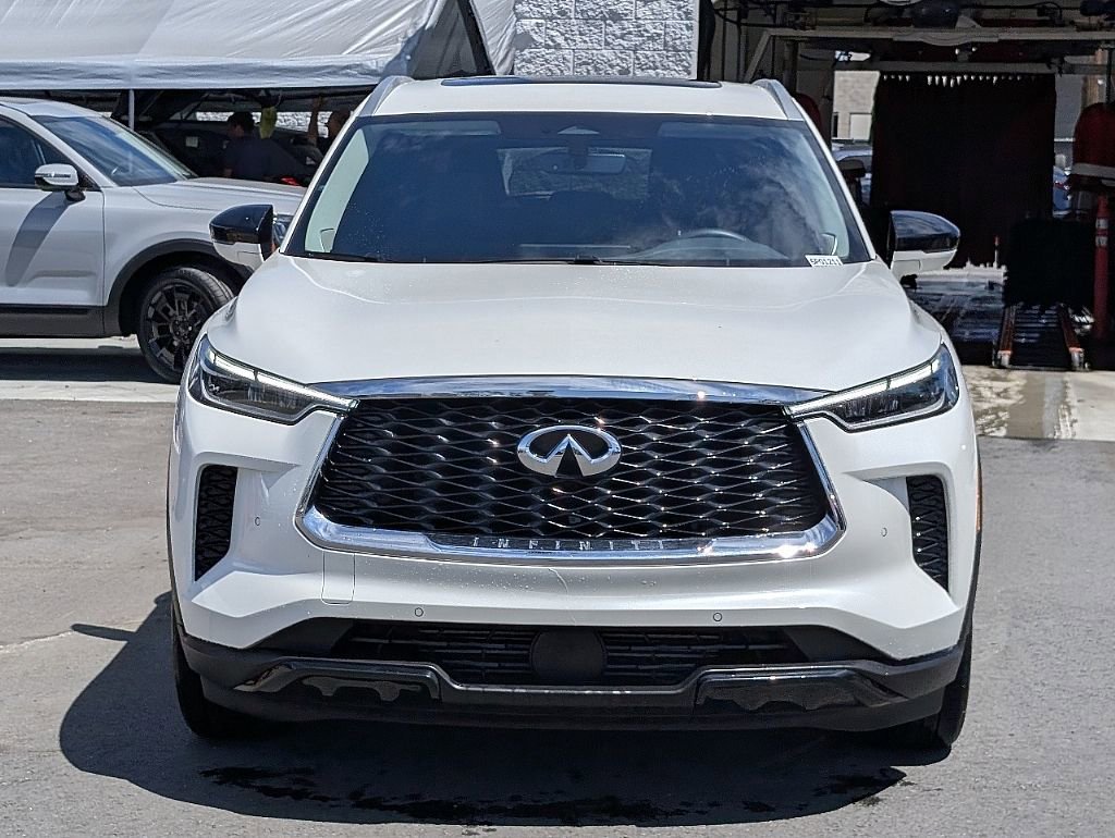 Used 2025 INFINITI QX60 Luxe w/ Lighting Package (N94) image 5