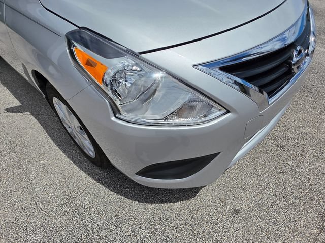 Used 2019 Nissan Versa S Plus FWD image 9