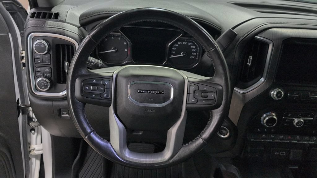 Used 2021 GMC Sierra 1500 Denali w/ Denali Premium Package AWD/4WD image 10