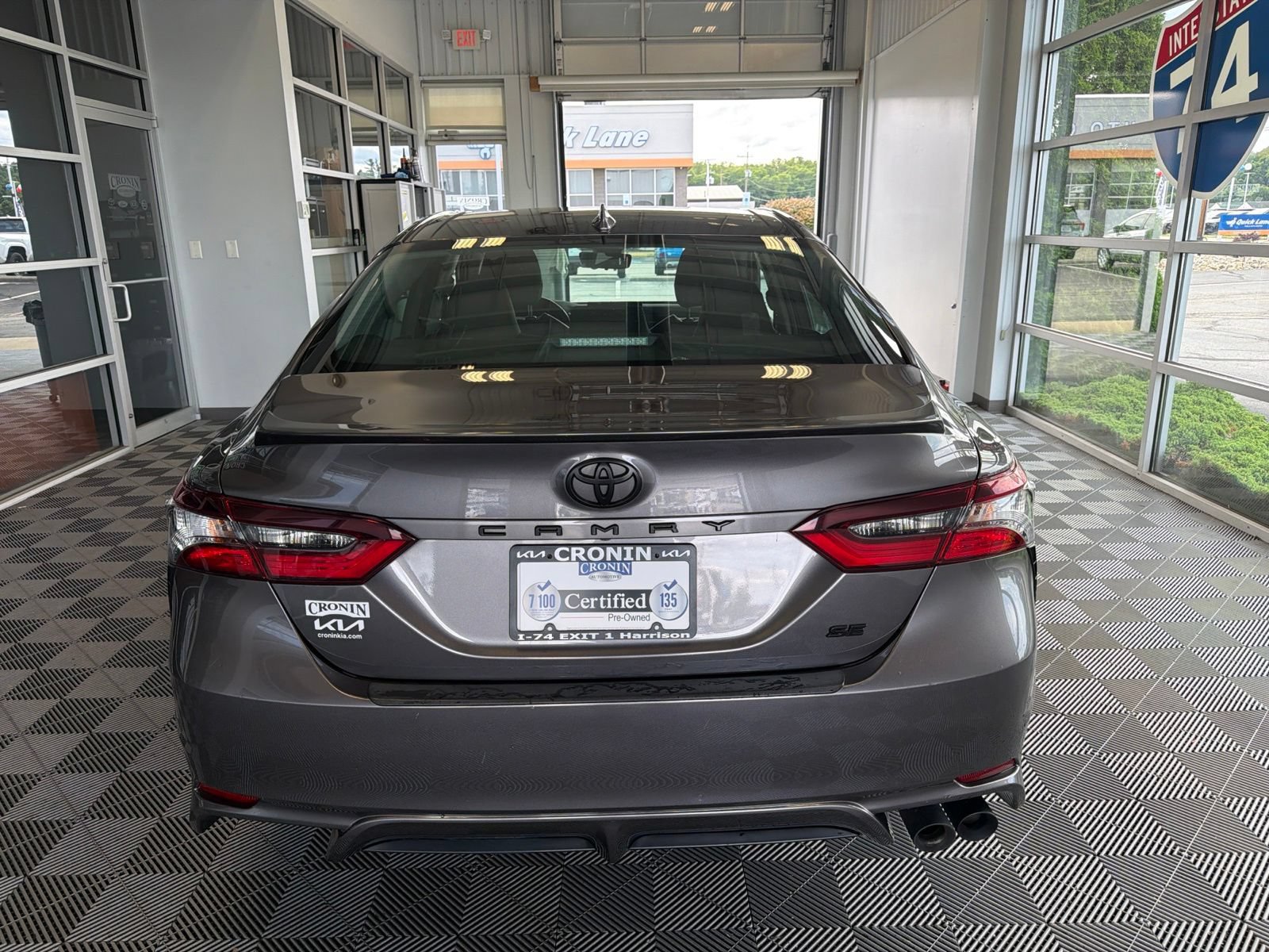 Used 2024 Toyota Camry SE FWD image 5