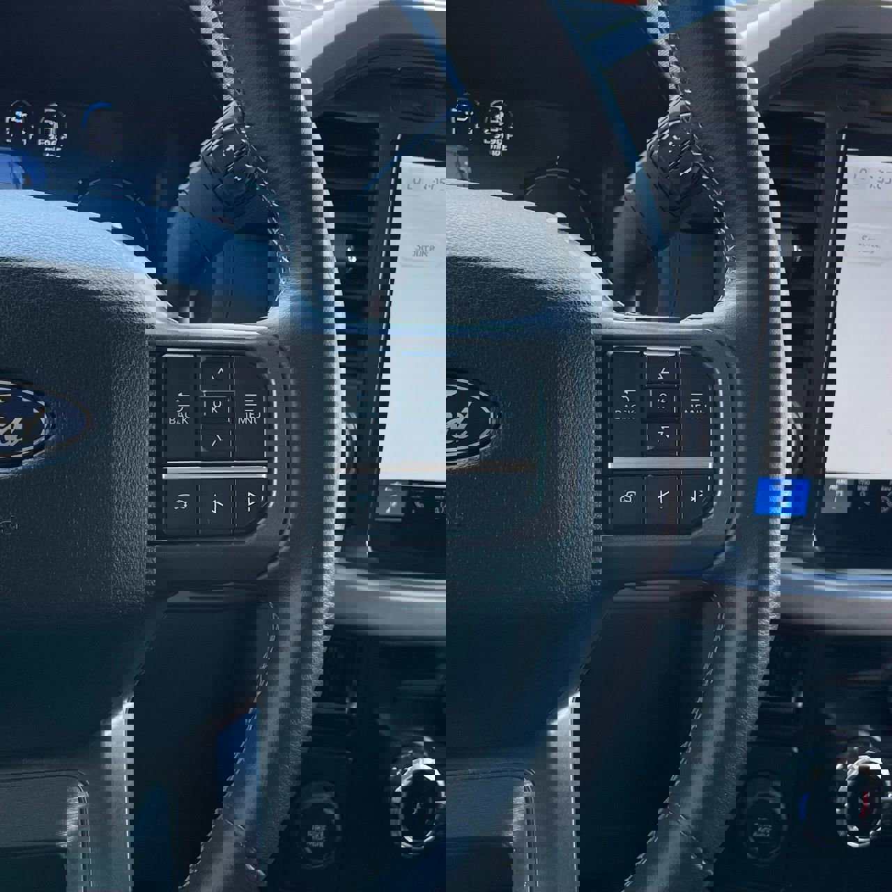 Used 2024 Ford F150 XLT w/ Equipment Group 302A MID image 15