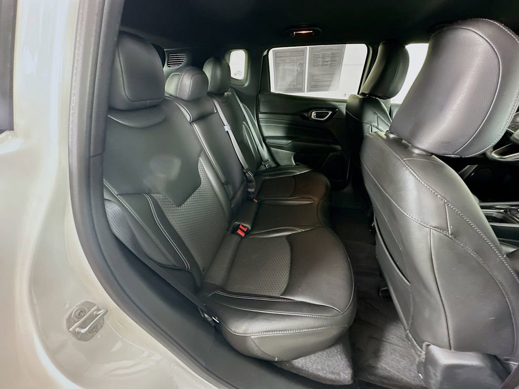 Used 2023 Jeep Compass Altitude image 36