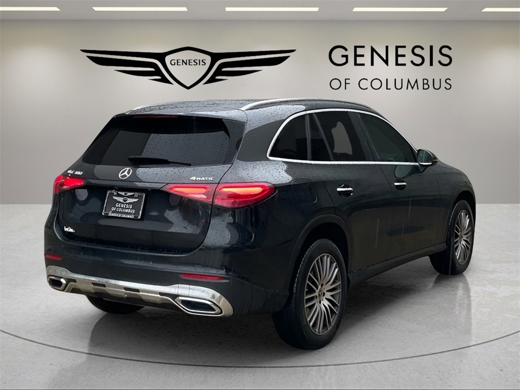 Used 2024 Mercedes-Benz GLC 300 4MATIC image 5