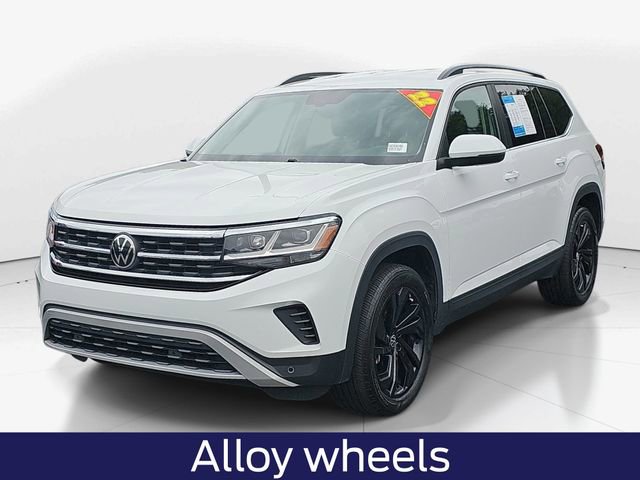 Used 2022 Volkswagen Atlas SE w/ Black Wheel Package FWD image 9
