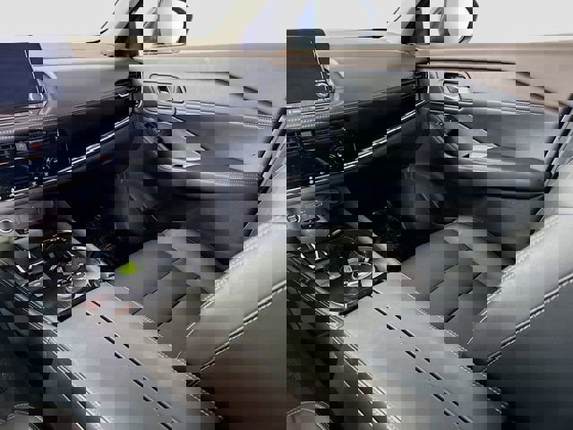 Used 2023 Nissan Rogue SL AWD/4WD image 23