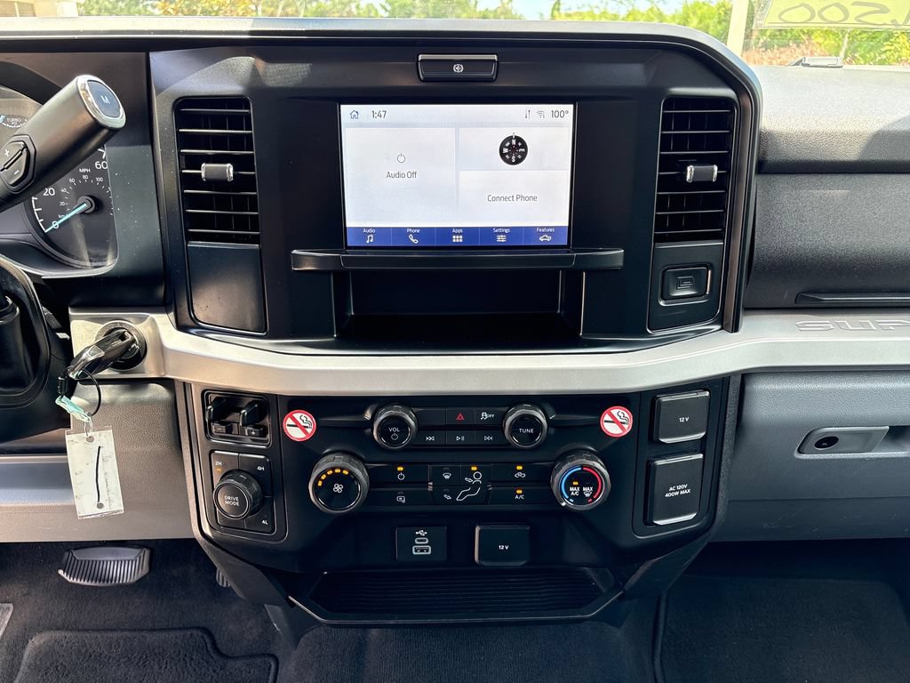 Certified 2025 Ford F250 XLT AWD/4WD image 23