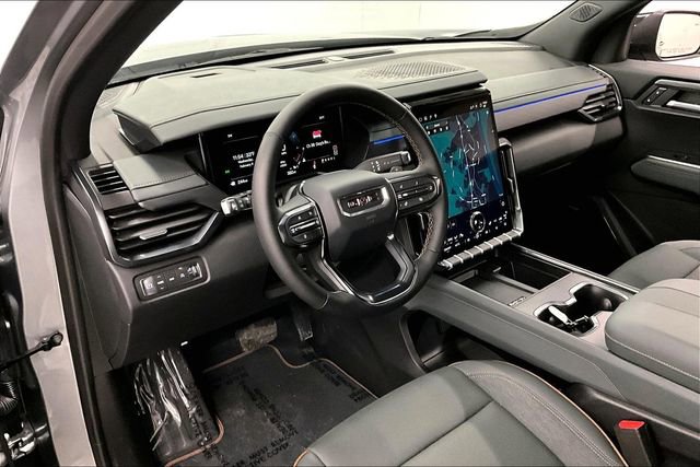 Used 2025 GMC Acadia AT4 image 14