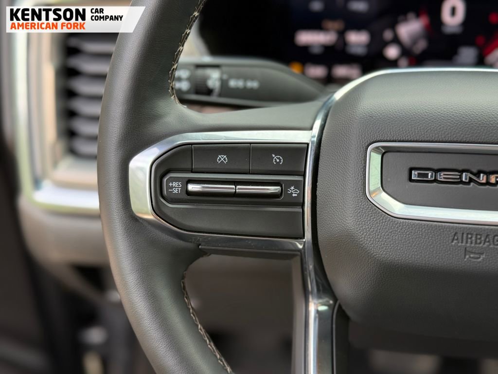 Used 2023 GMC Canyon Denali AWD/4WD image 15
