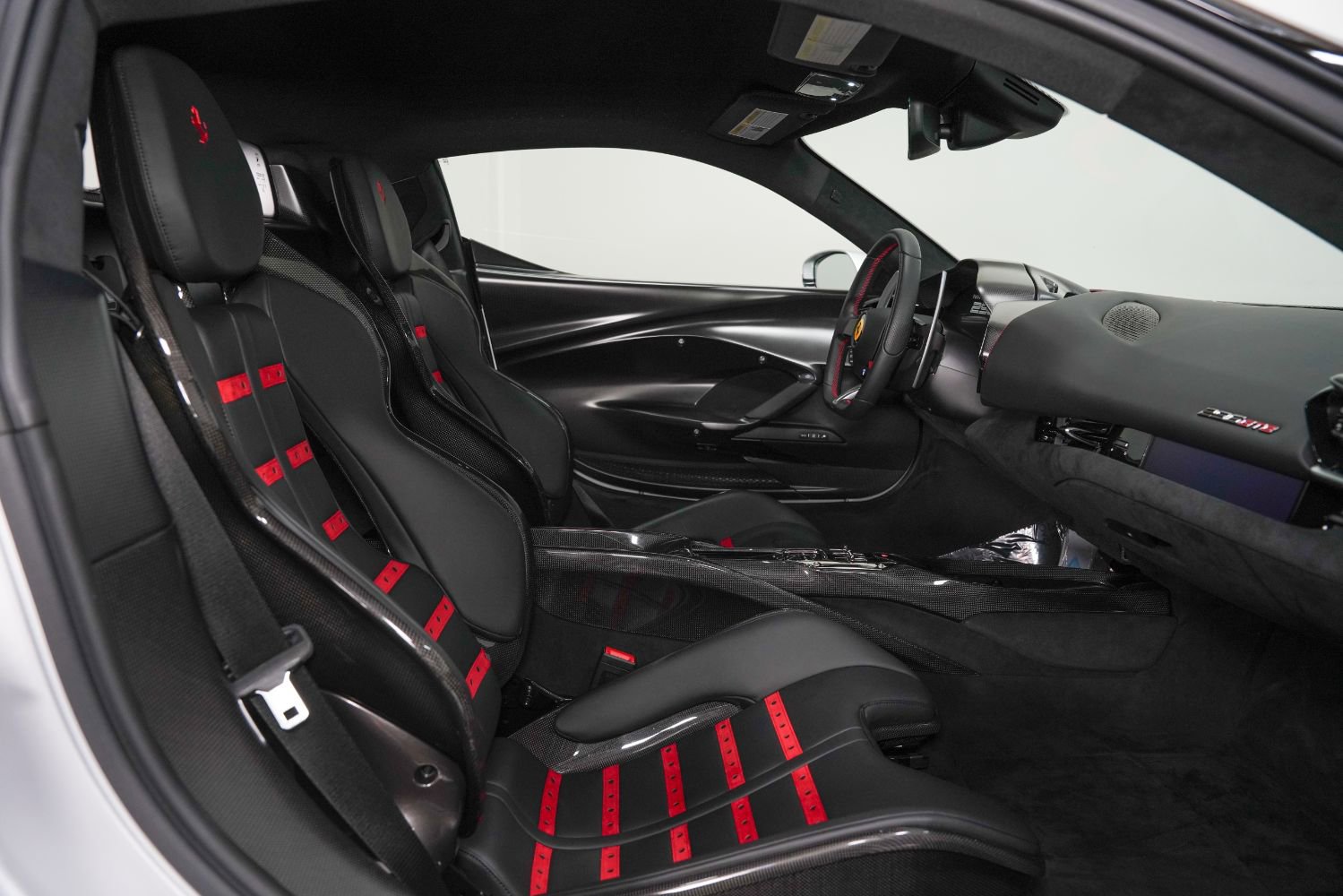 Used 2022 Ferrari 296 GTB image 32