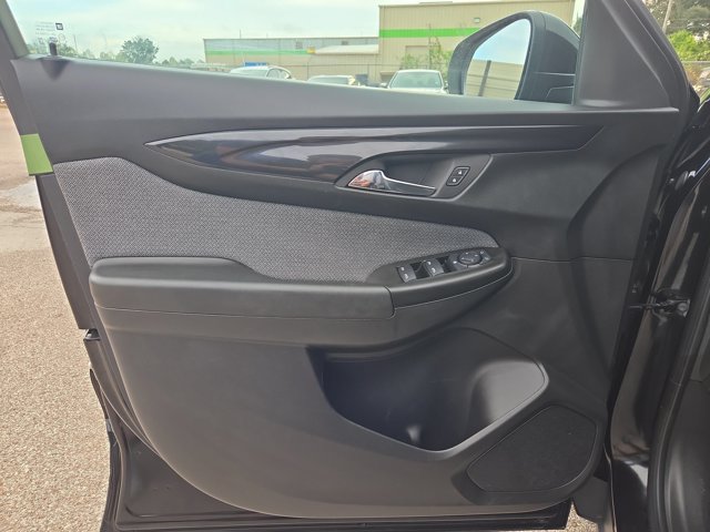 Used 2025 Chevrolet TrailBlazer LT AWD/4WD image 13