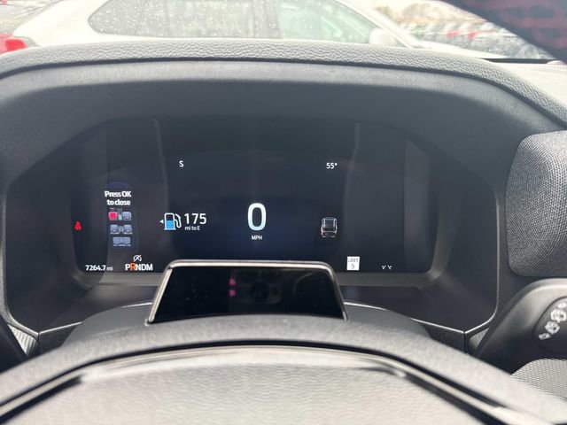 Used 2025 Ford Explorer ST image 40