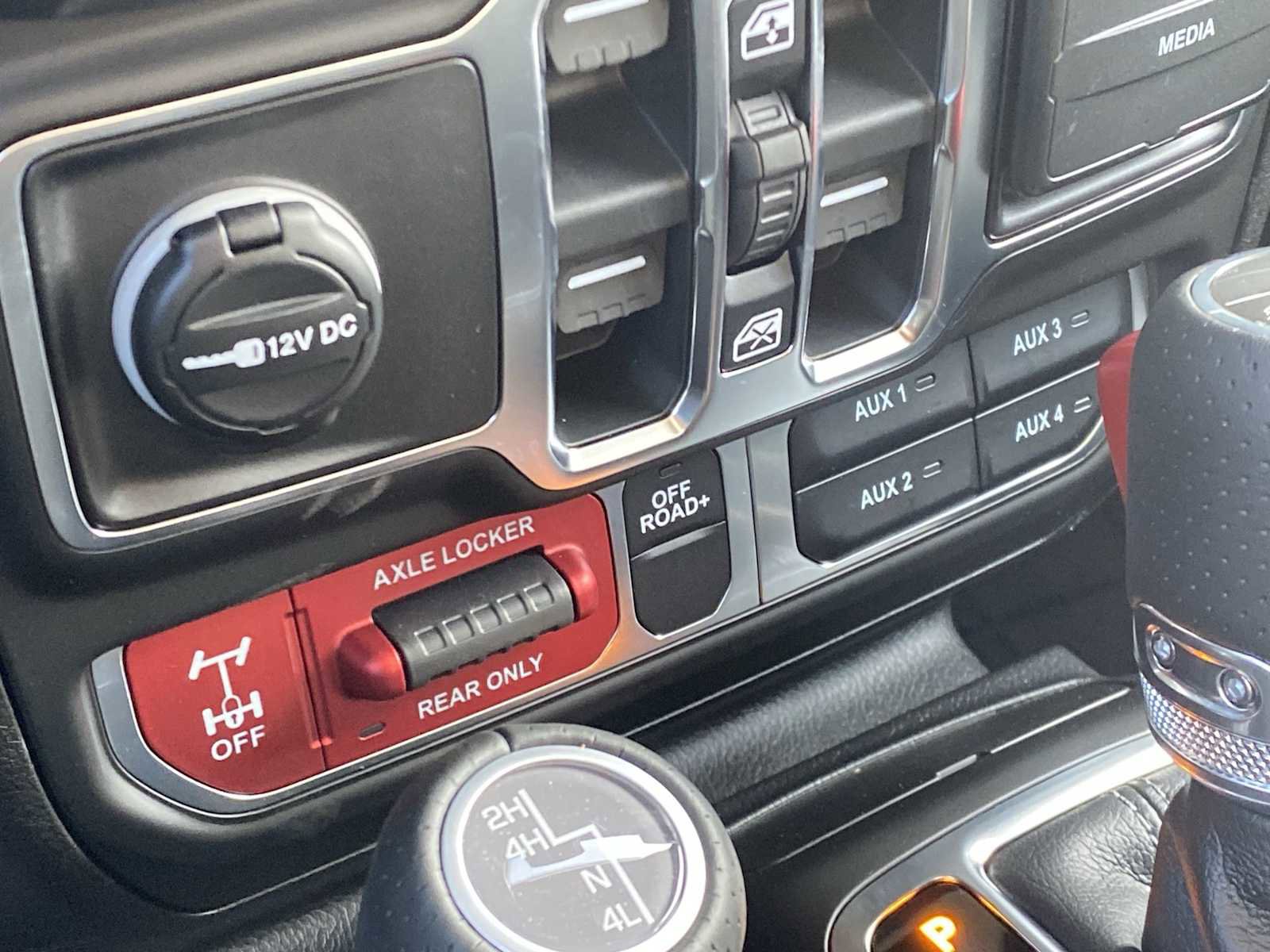 New 2026 Jeep Gladiator Mojave image 30