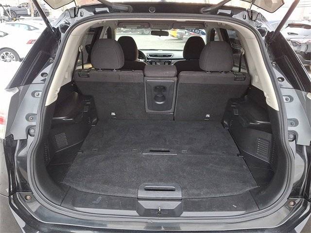 Used 2016 Nissan Rogue S image 28