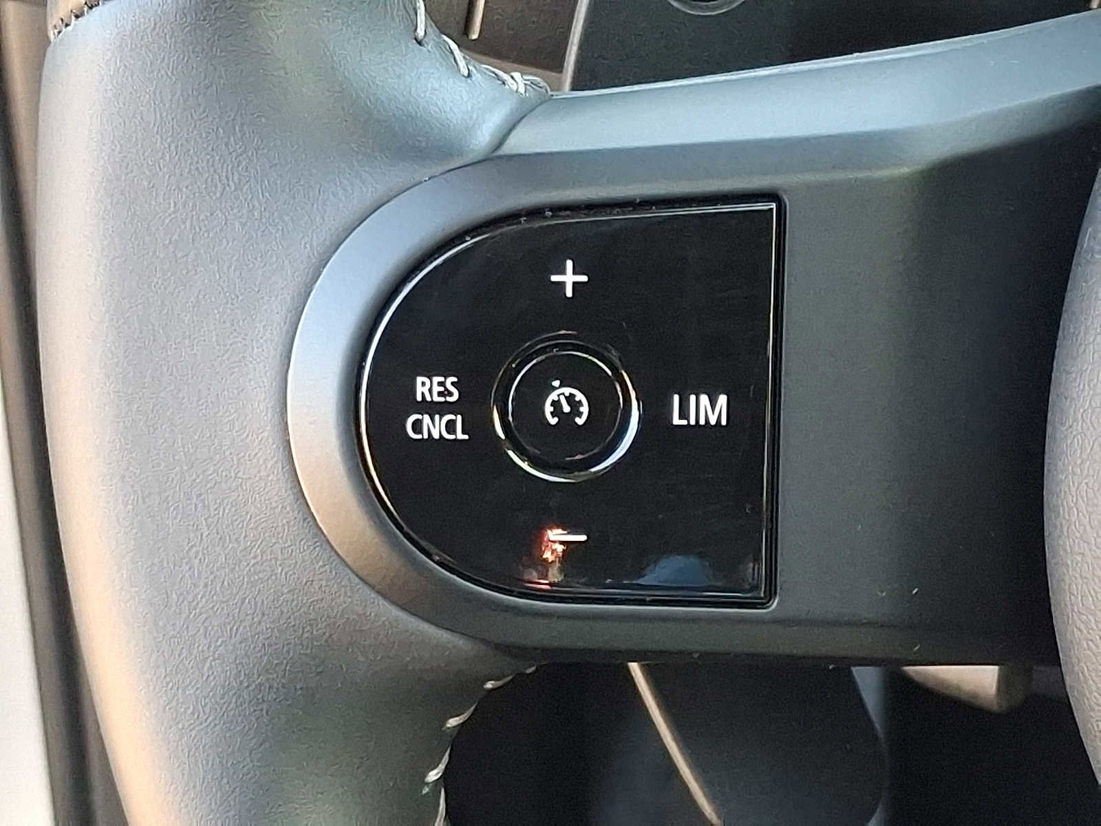 Certified 2024 MINI Cooper S image 22