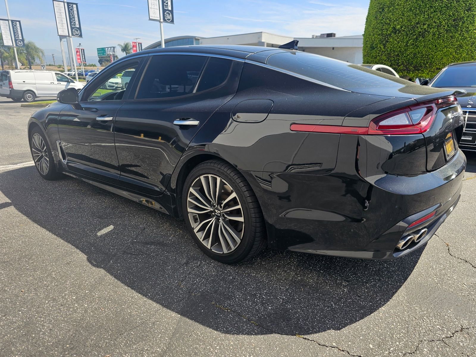 Used 2018 Kia Stinger Premium AWD/4WD image 3