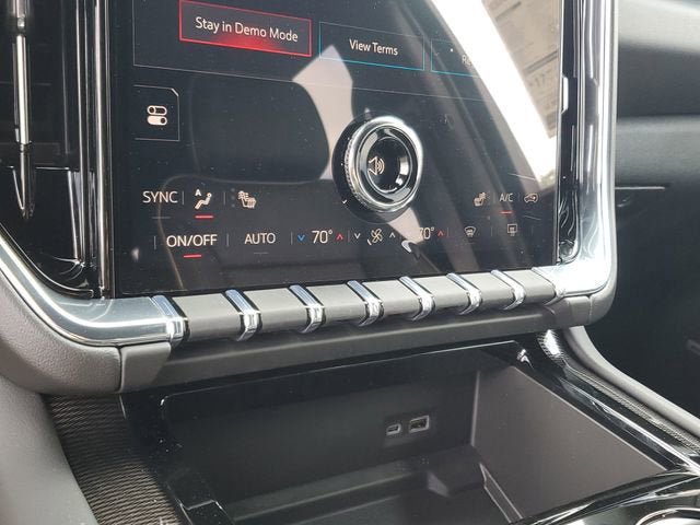 New 2026 GMC Yukon XL Elevation RWD image 23