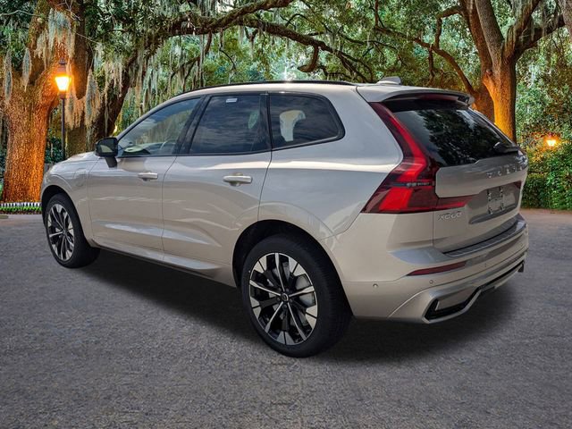 New 2026 Volvo XC60 T8 Plus w/ Protection Package Premier image 6