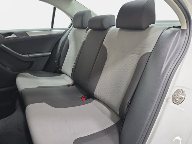 Used 2017 Volkswagen Jetta S w/ Jetta S Cold Weather Package FWD image 13