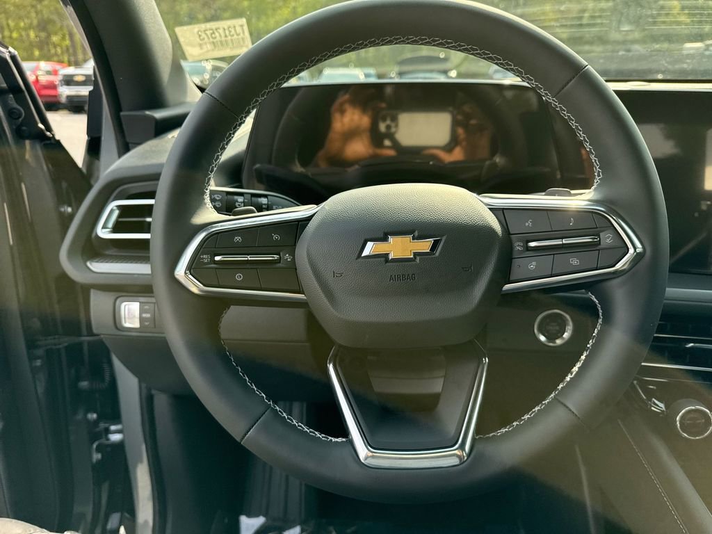 New 2026 Chevrolet Traverse LT FWD image 16