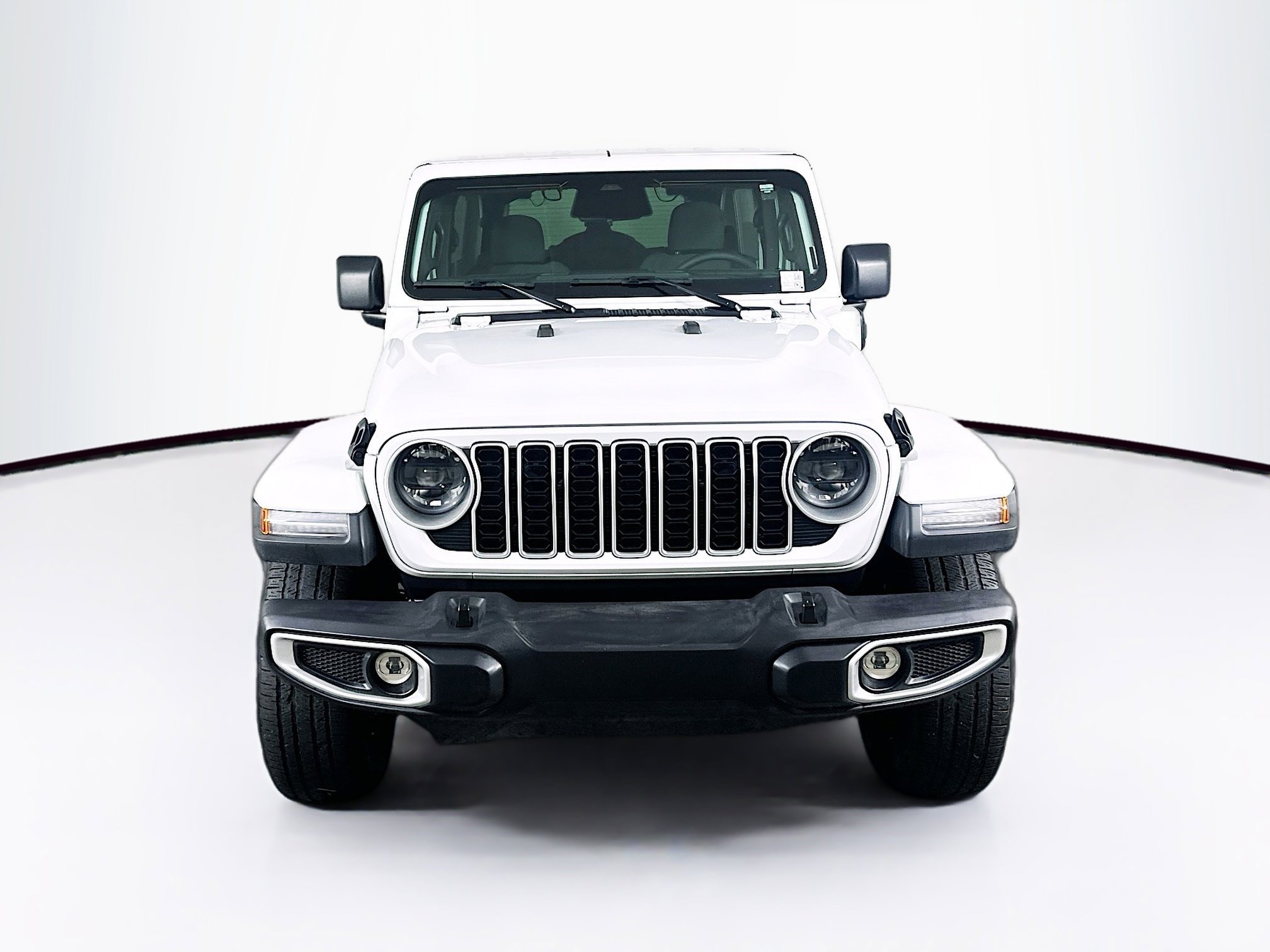 Used 2025 Jeep Wrangler Unlimited Sahara AWD/4WD image 2