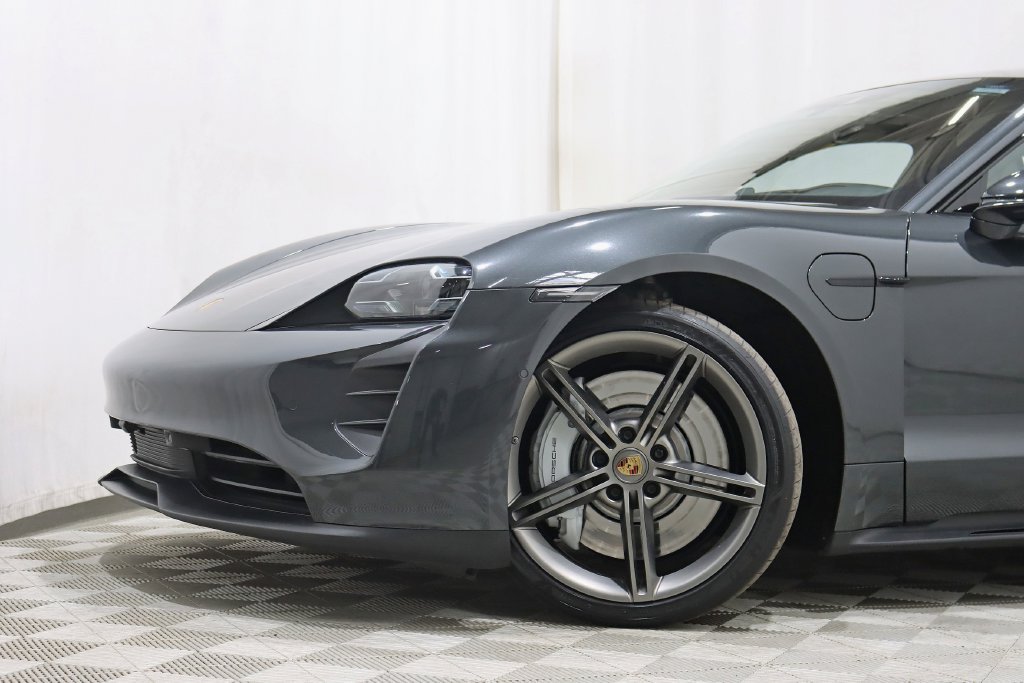 Used 2023 Porsche Taycan GTS AWD/4WD image 2