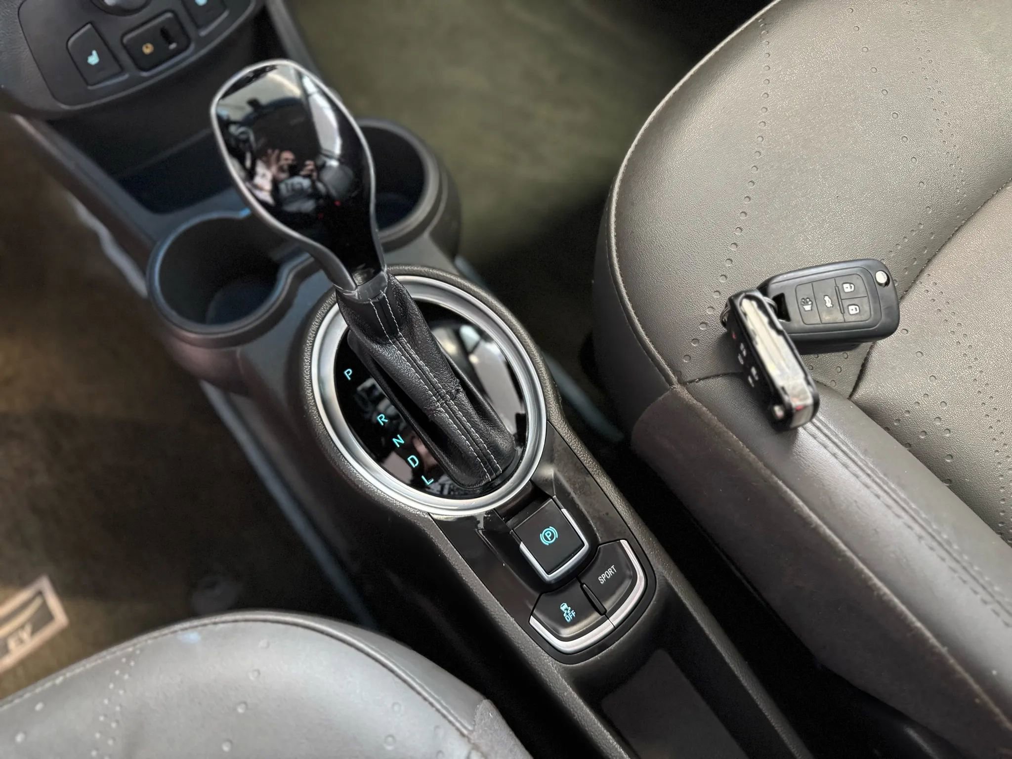 Used 2014 Chevrolet Spark LT image 22