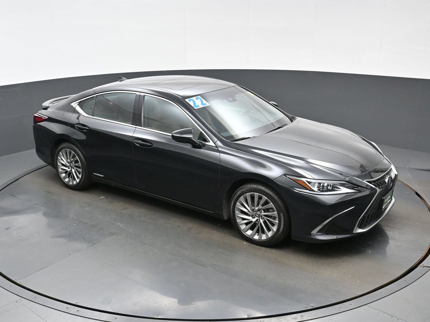 Used 2022 Lexus ES 300h w/ Luxury Package FWD image 46
