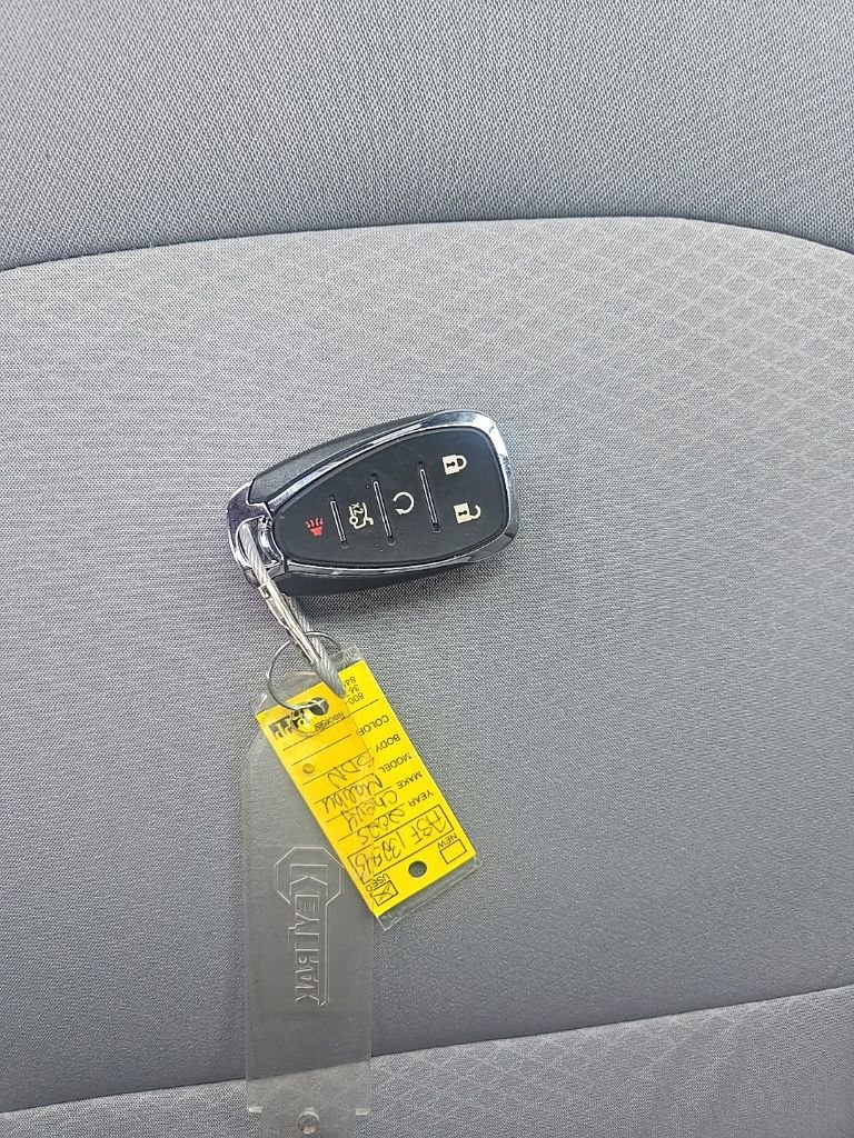 Used 2025 Chevrolet Malibu LT image 36