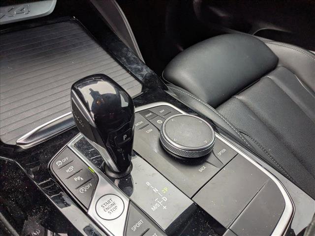 Used 2023 BMW X4 xDrive30i w/ Parking Assistance Package AWD/4WD image 11