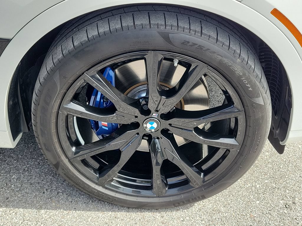 Used 2025 BMW X7 M60i AWD/4WD image 13