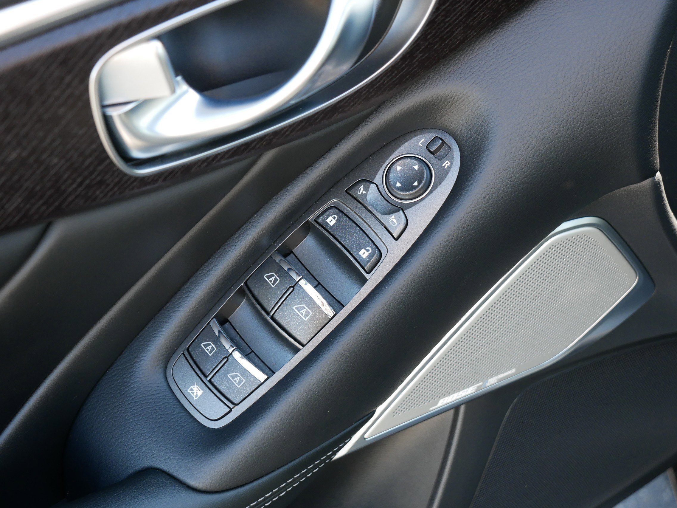 Certified 2023 INFINITI Q50 Sensory image 19