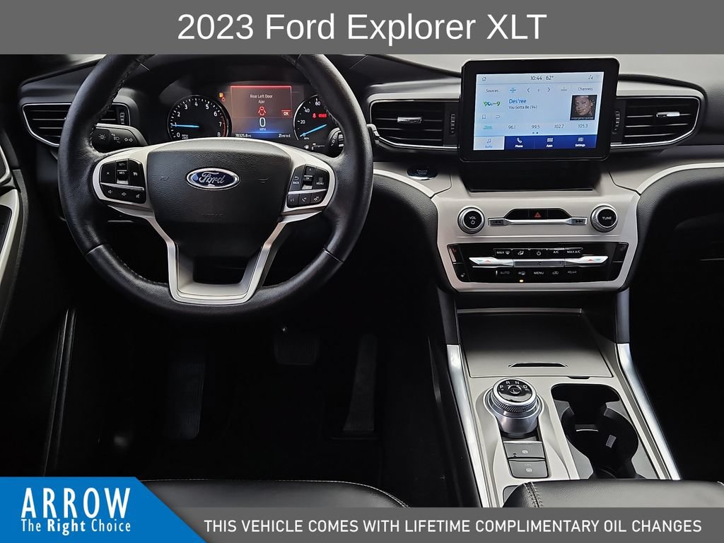Used 2023 Ford Explorer XLT w/ Equipment Group 202A RWD image 20