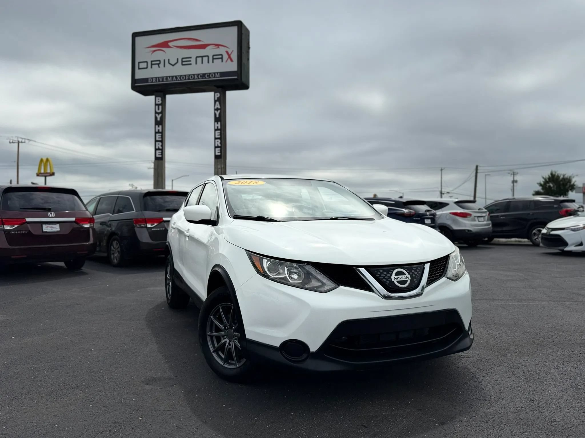 Used 2018 Nissan Rogue Sport S AWD/4WD image 39