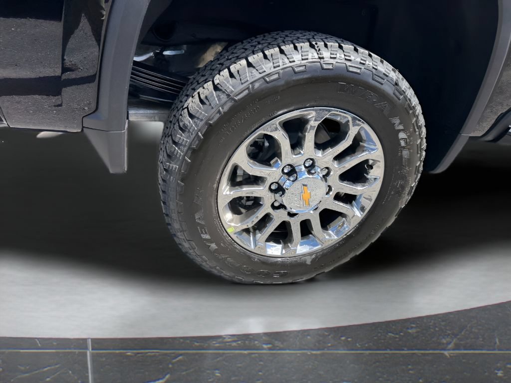 New 2026 Chevrolet Silverado 2500 LTZ w/ LTZ Premium Package AWD/4WD image 17