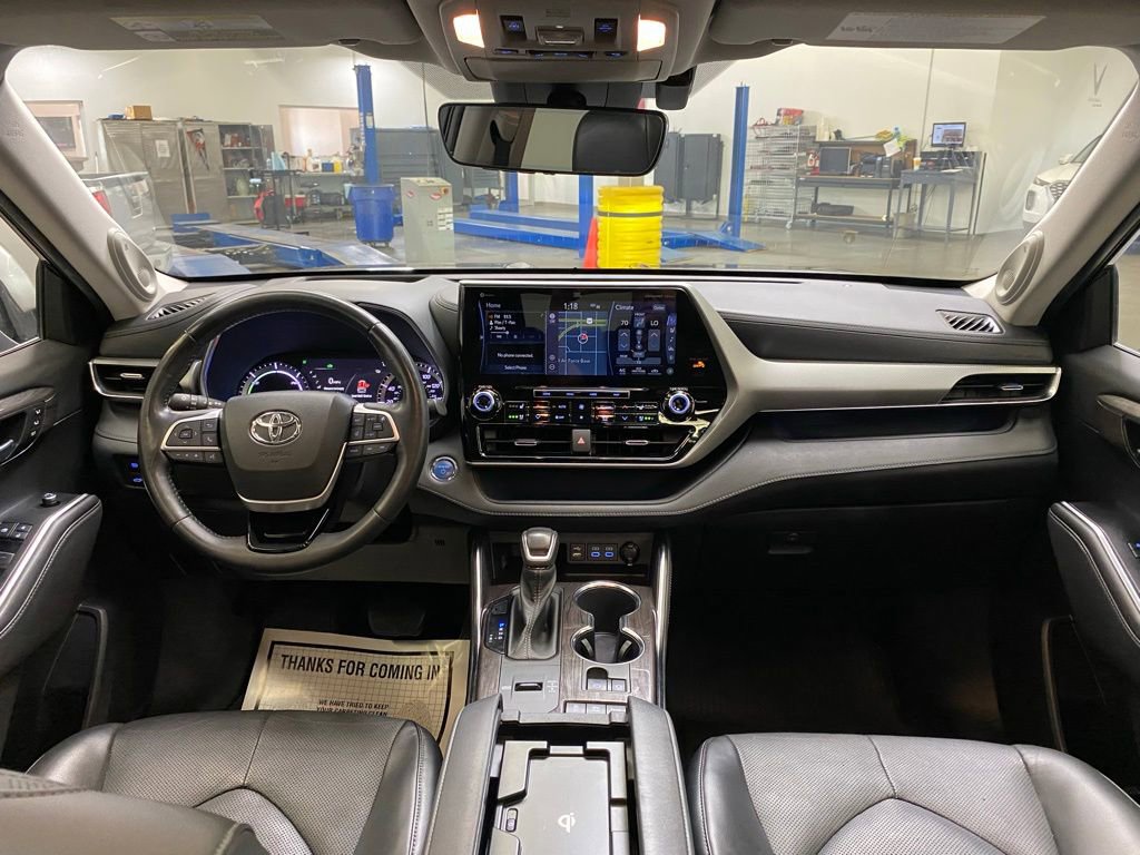 Used 2022 Toyota Highlander Platinum image 36