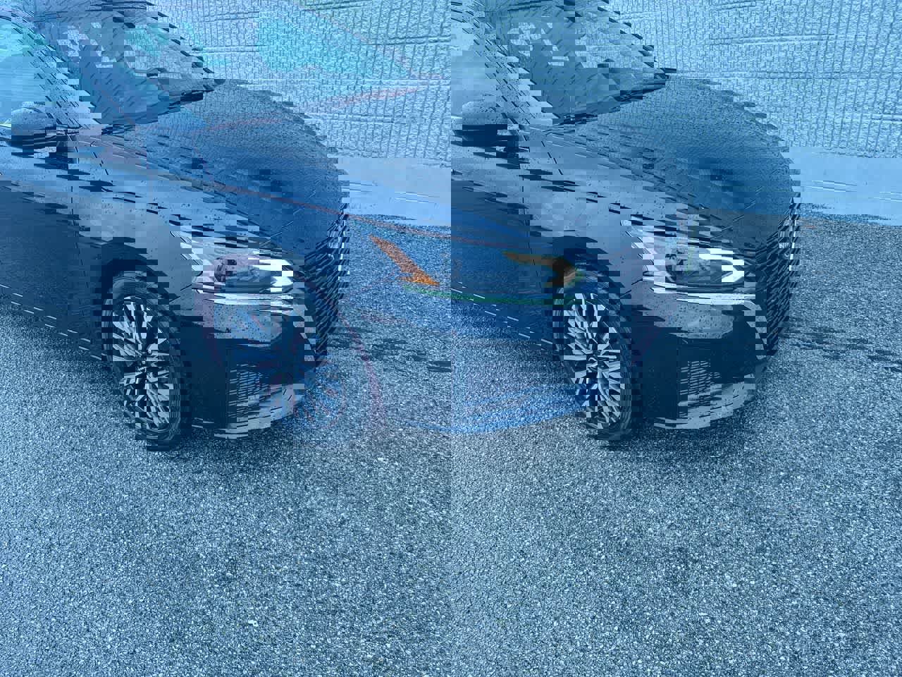 Used 2023 Nissan Altima 2.5 SV image 2