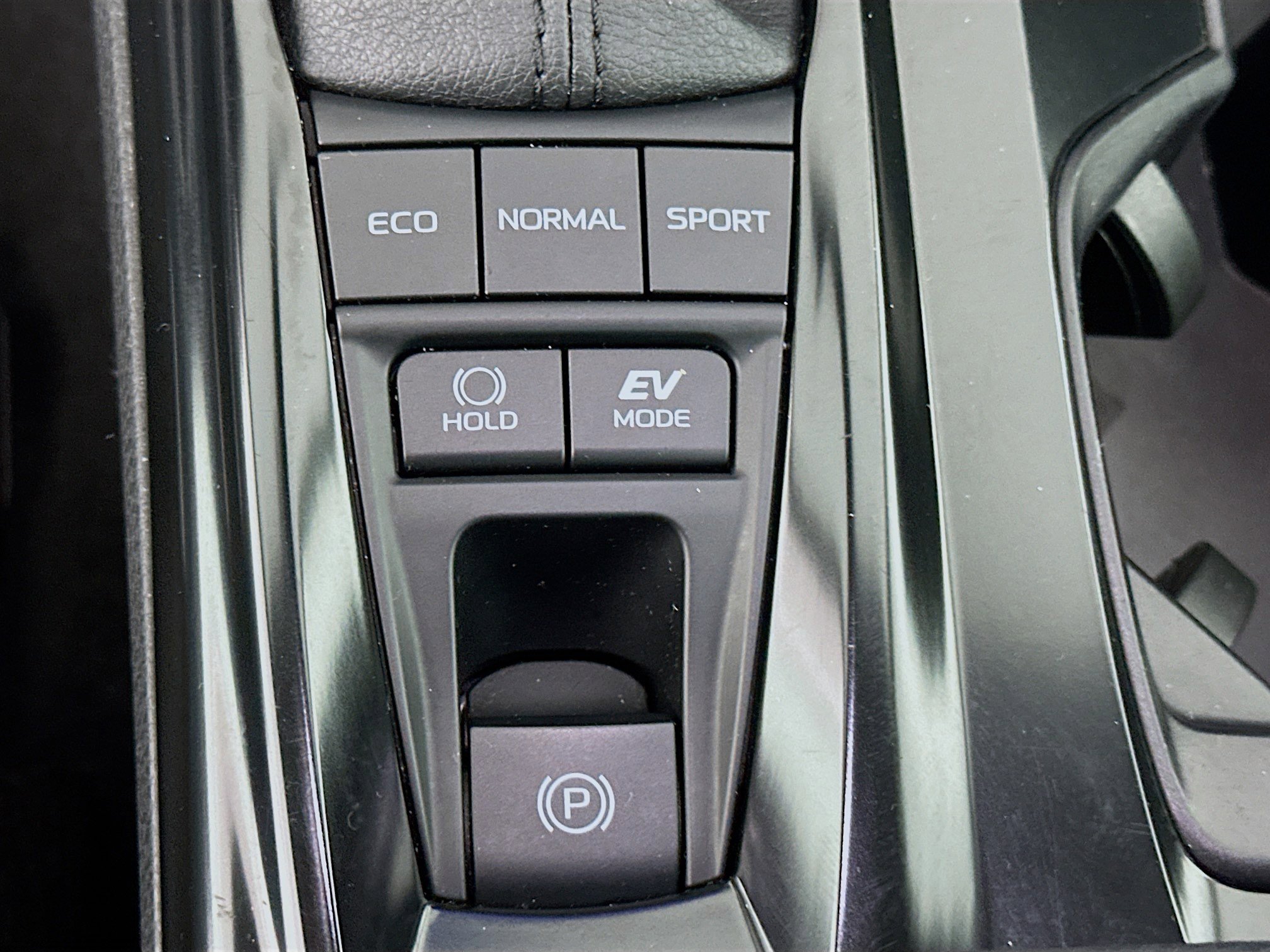 Used 2025 Toyota Camry LE image 26