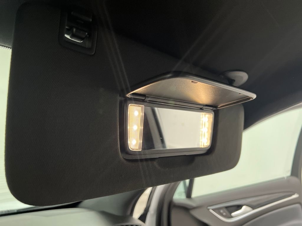 Used 2024 Buick Enclave Premium image 69