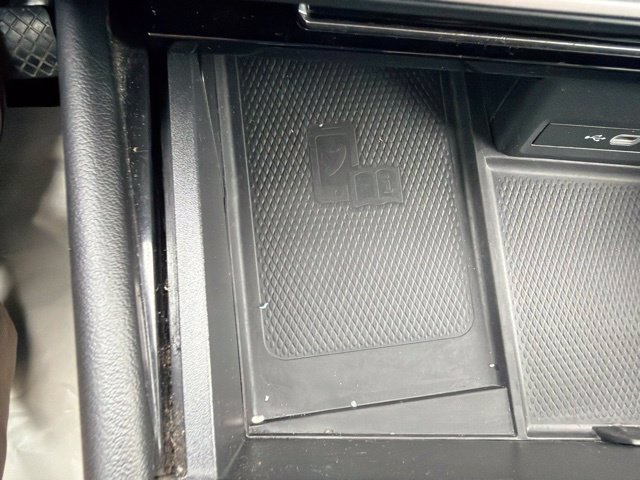 Used 2024 Volkswagen Atlas SE FWD image 35