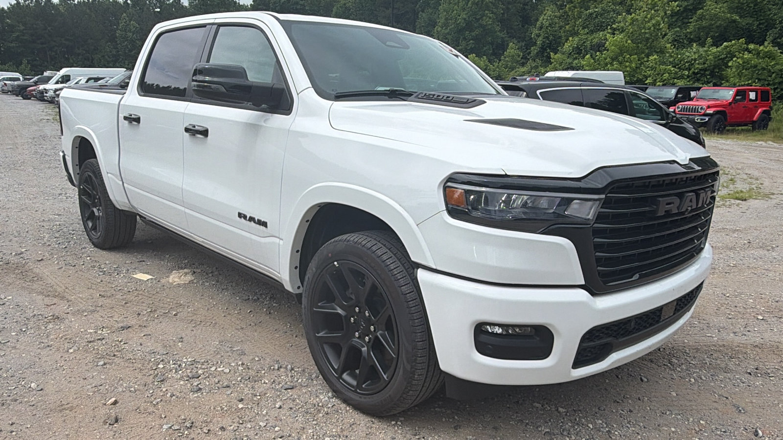 Used 2025 RAM 1500 Laramie w/ Night Edition AWD/4WD image 5