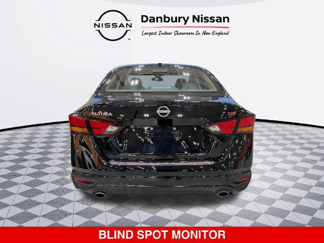 Certified 2023 Nissan Altima 2.5 SR w/ SR Premium Package FWD image 5
