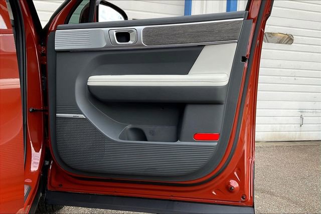 Used 2025 Hyundai Santa Fe Calligraphy image 24