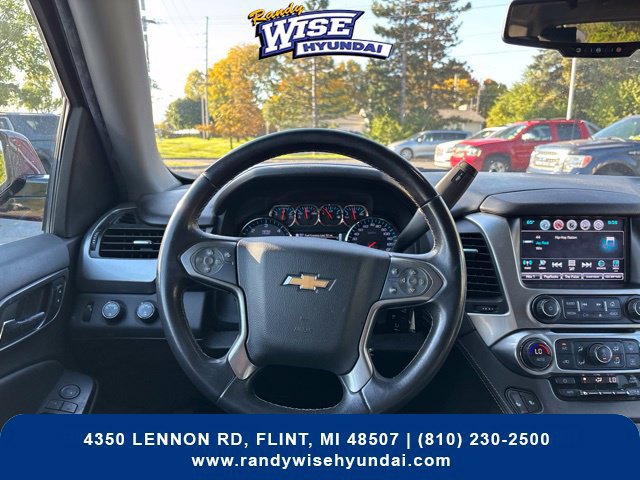 Used 2020 Chevrolet Suburban LT AWD/4WD image 19